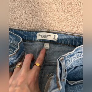 Abercrombie high rise 90s straight